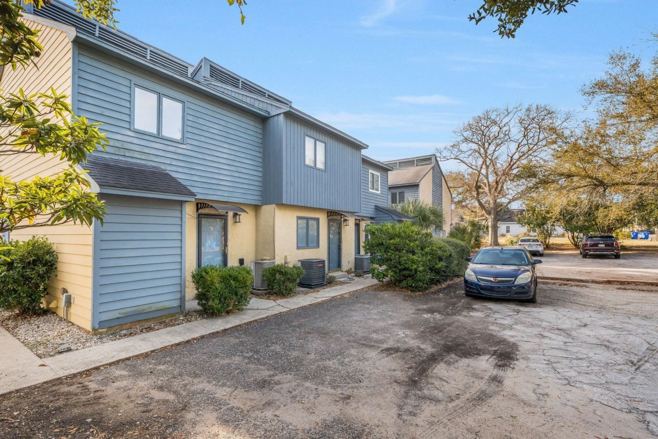 401 10th Ave. S  Photo 45