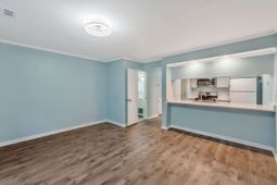 401 10th Ave. S  photo 4