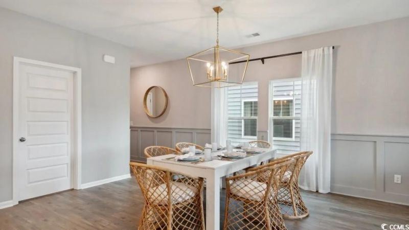 737 Locomotive Place Photo 2