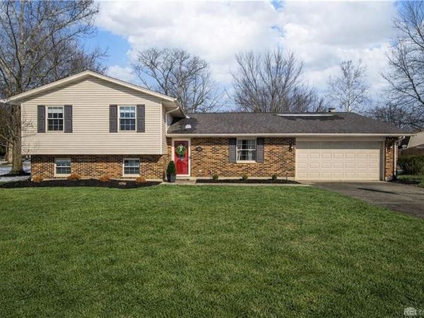 981 Pheasant Run Drive, Dayton, OH 45458