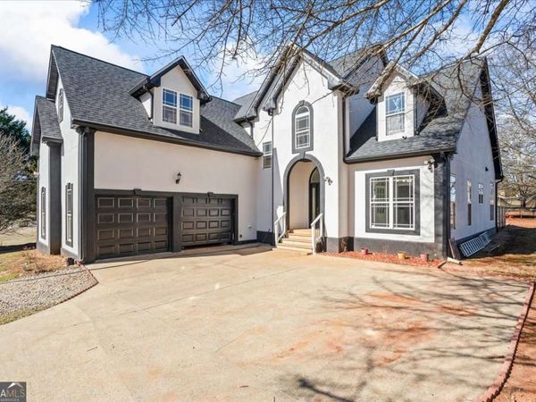 3955 Pucketts Road, Snellville, GA 30039