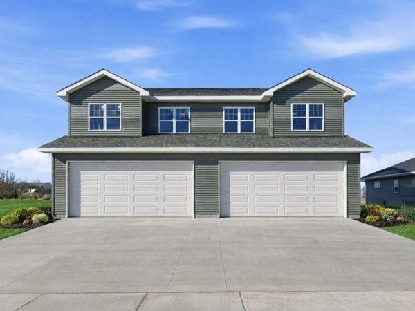 990 Bell Circle, Arlington, WI 53911