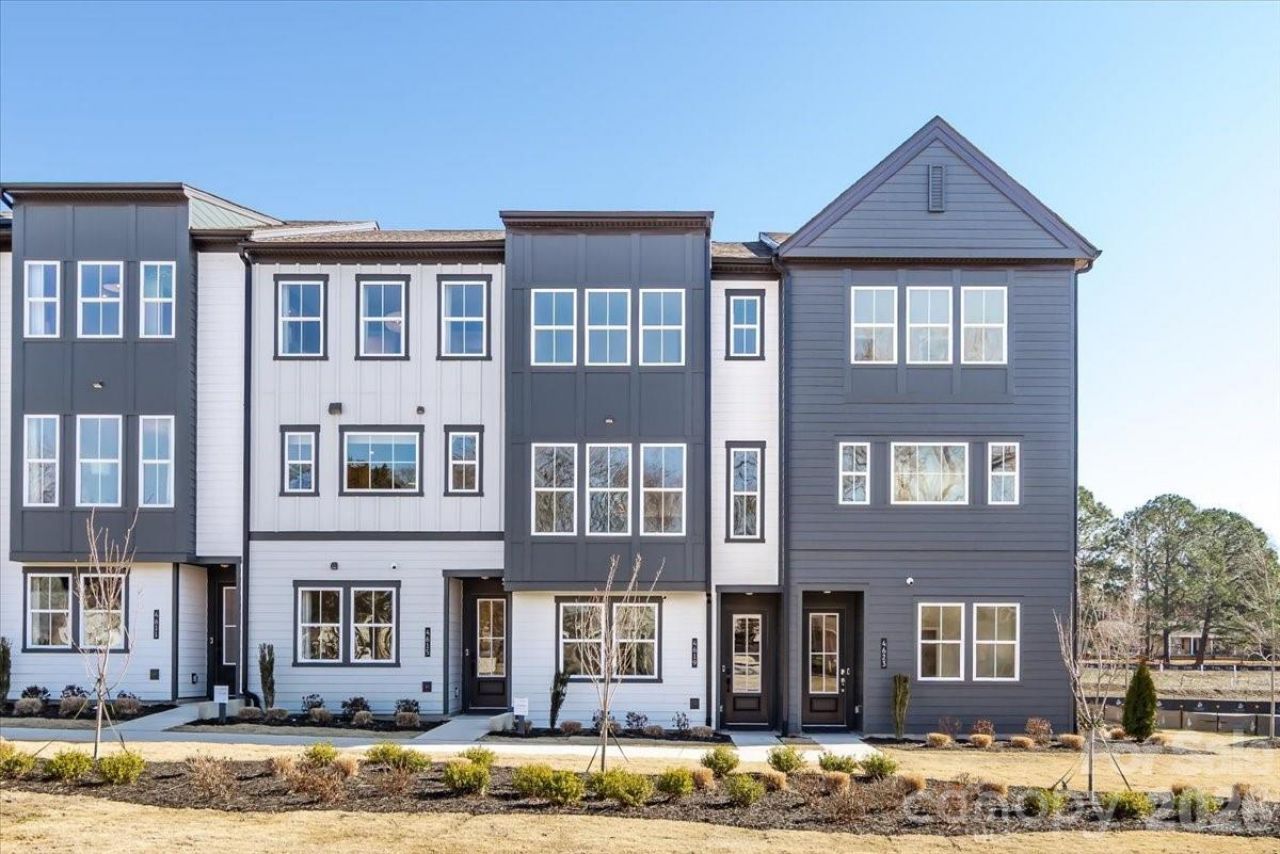 4619 Swan Meadow Lane, Charlotte, NC 28226 Main Photo