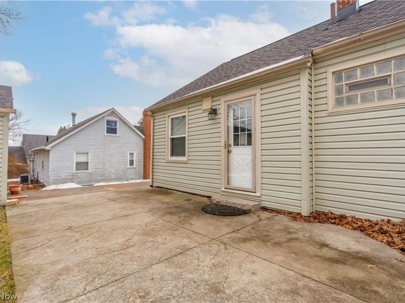 1614 Edmeyer Avenue NW, Canton, OH 44708 Photo 6