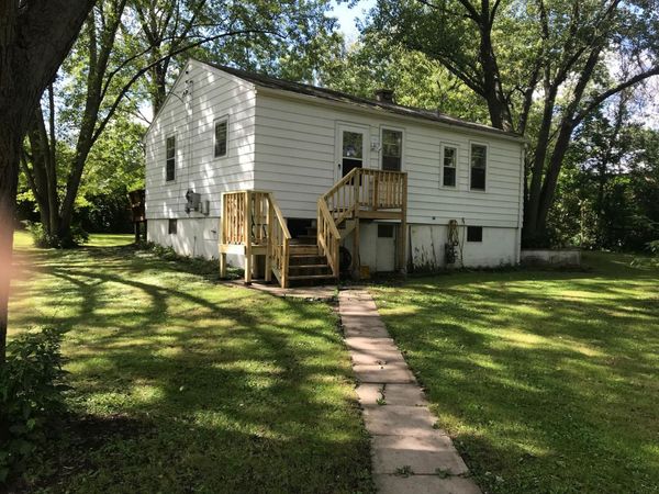 1724 Beach Road, Beach Park, IL 60087