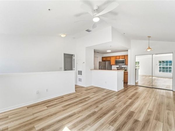 14890 Pleasant Bay LN, Unit 3202, NAPLES, FL 34119