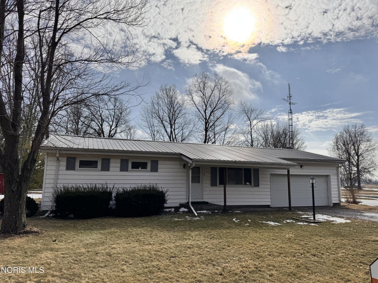 23960 First St, Cloverdale, OH 45827 Main Photo