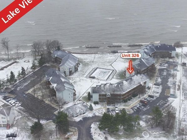 6035 Lake , Ashtabula, OH 44004