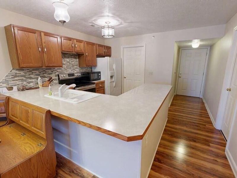 6035 Lake , Ashtabula, OH 44004 Photo 9