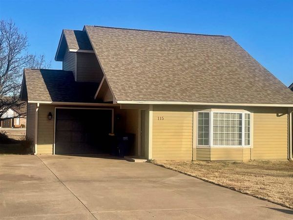115 S Wedgewood Avenue, Stillwater, OK 00000