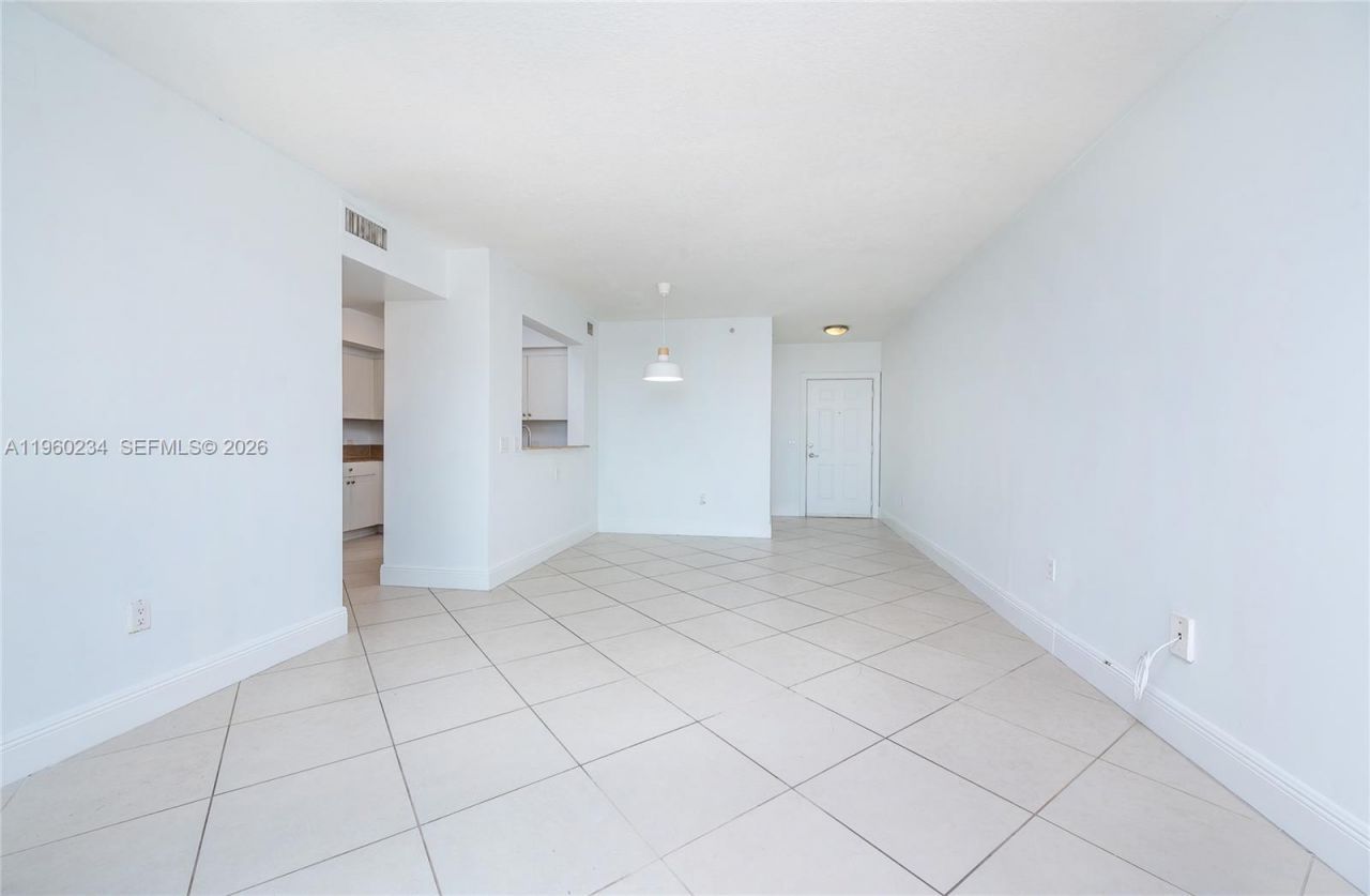 117 NW 42nd Ave , Unit 1515, Miami, FL 33126 Photo