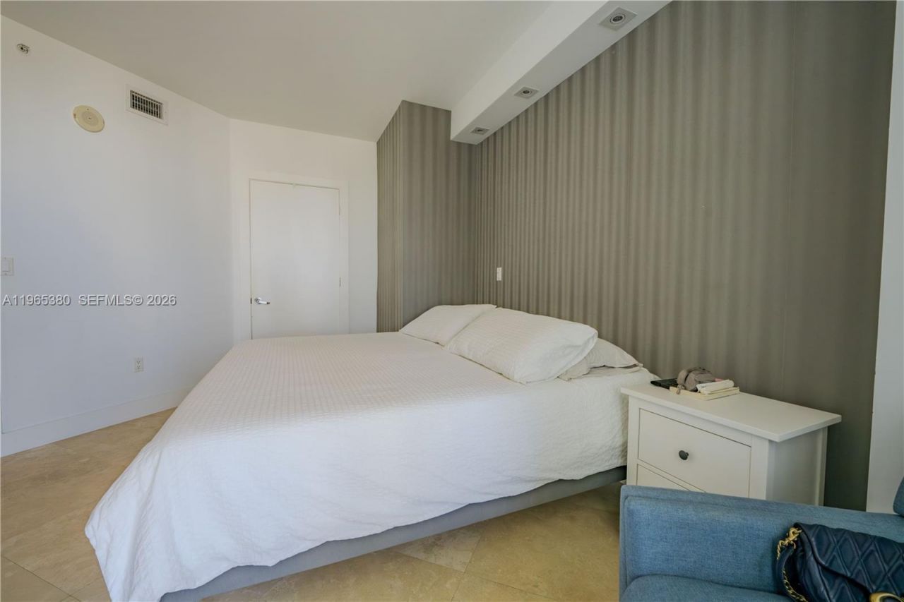 Please Call For Address, Unit 3203, Miami, FL 33130 Photo