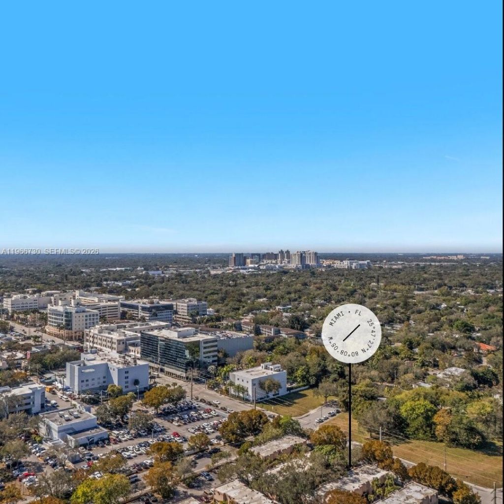 6149 SW 69th St, Unit 12, South Miami, FL 33143 Photo