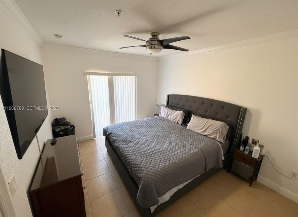 20930 SW 87th Ave , Unit 305, Cutler Bay, FL 33189 Photo