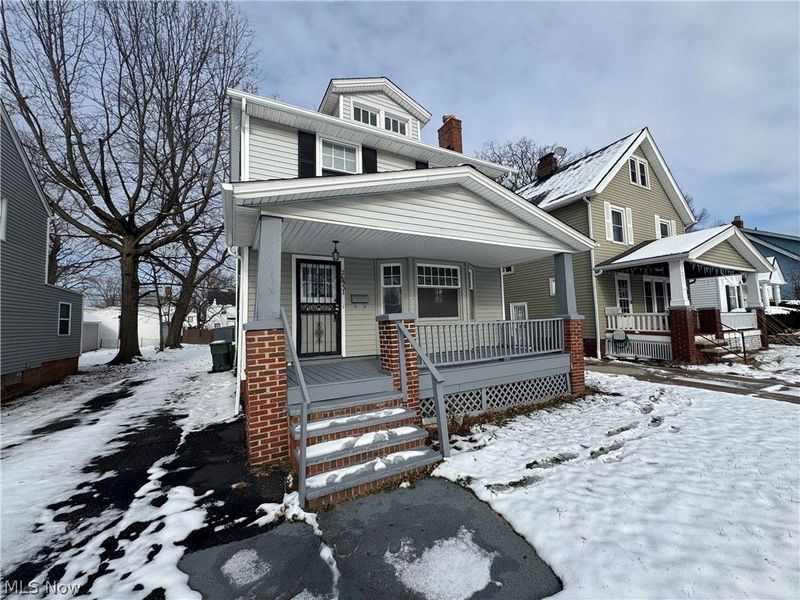 26931 Shoreview Avenue, Euclid, OH 44132 Photo 2