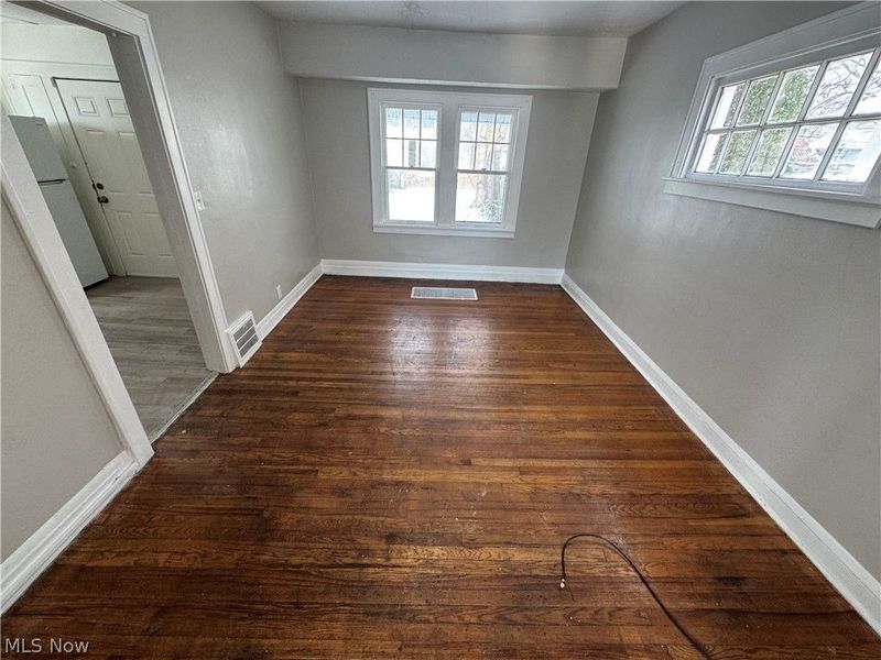 26931 Shoreview Avenue, Euclid, OH 44132 Photo 9