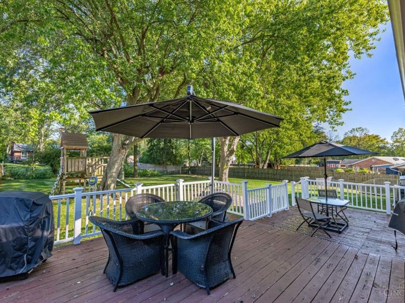 6000 Cobbleskill Court, Centerville, OH 45459 Photo 12