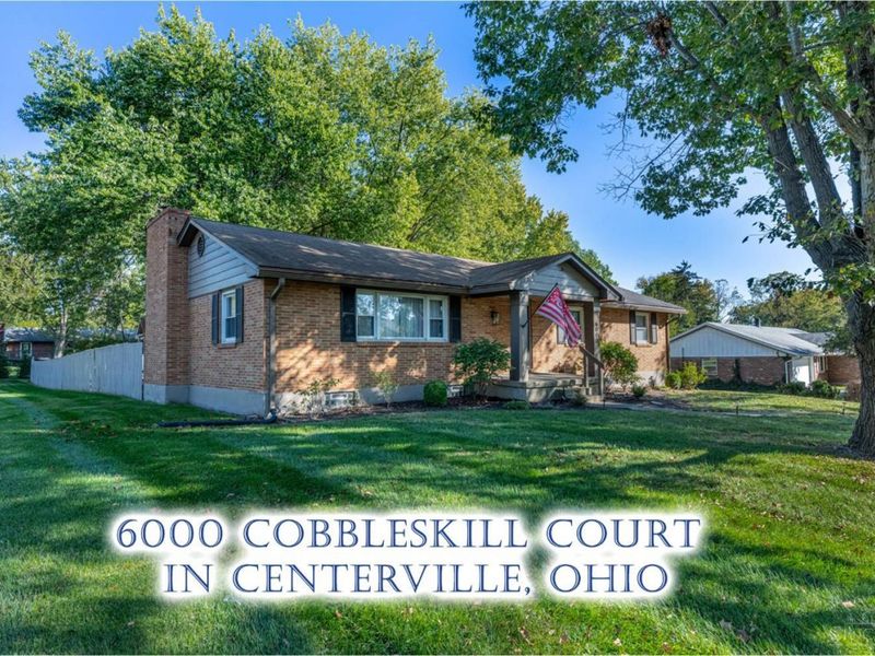 6000 Cobbleskill Court, Centerville, OH 45459 Photo 2