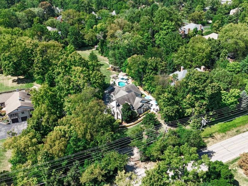 4975 Miami Road, Indian Hill, OH 45243 Photo 3