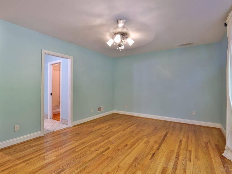 4975 Miami Road, Indian Hill, OH 45243 Photo 32