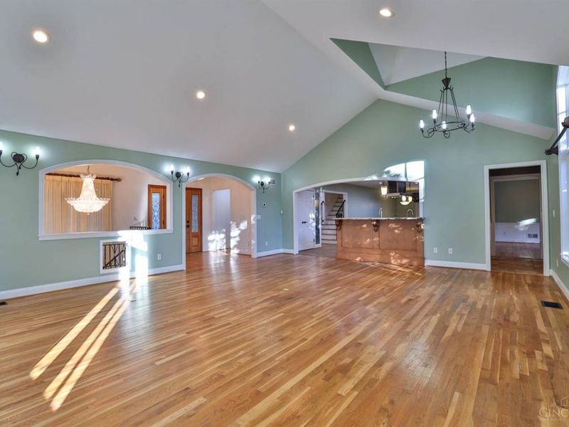 4975 Miami Road, Indian Hill, OH 45243 Photo 9