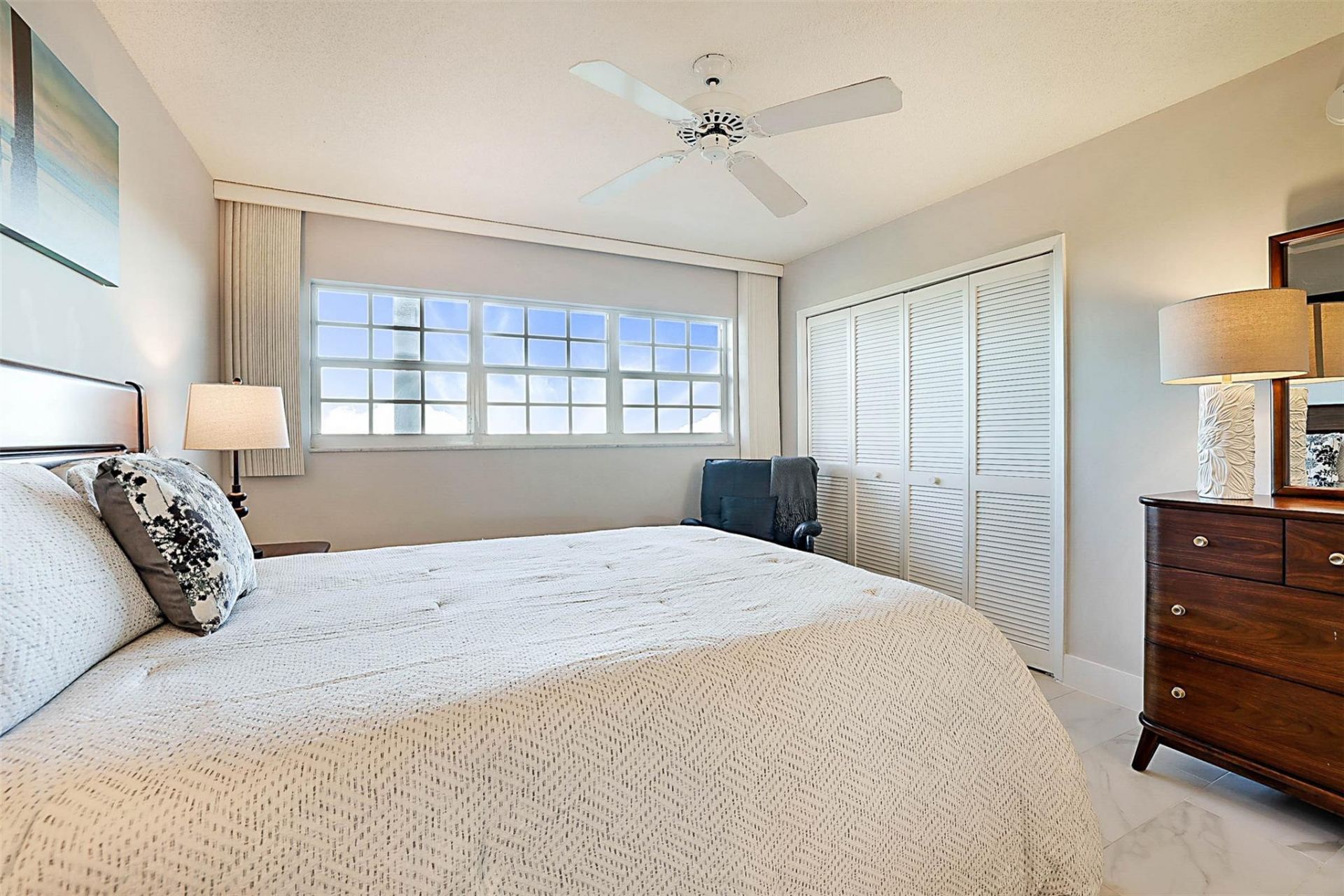 575 Oaks Lane, Unit 703, Pompano Beach, FL 33069 Photo