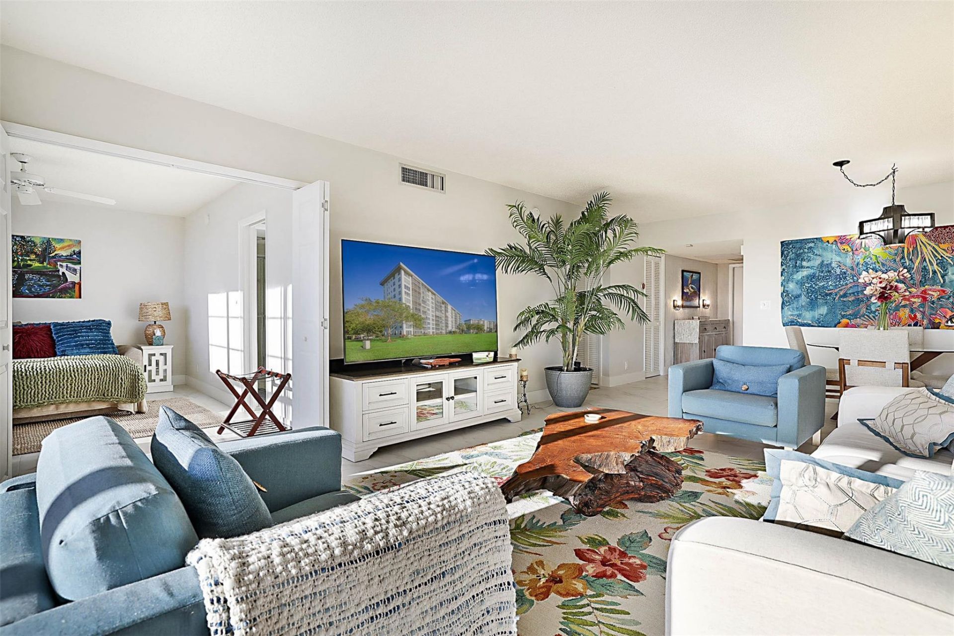 575 Oaks Lane, Unit 703, Pompano Beach, FL 33069 Photo