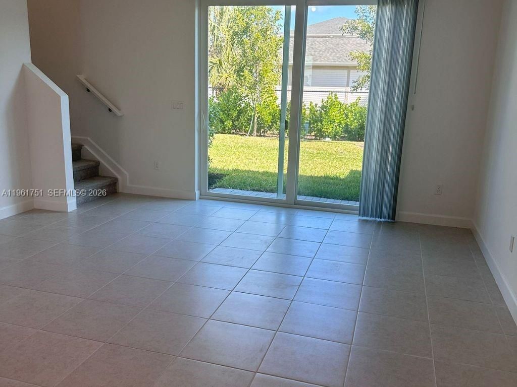 363 SE Crossoak Ln , Port Saint Lucie, FL 34984 Photo