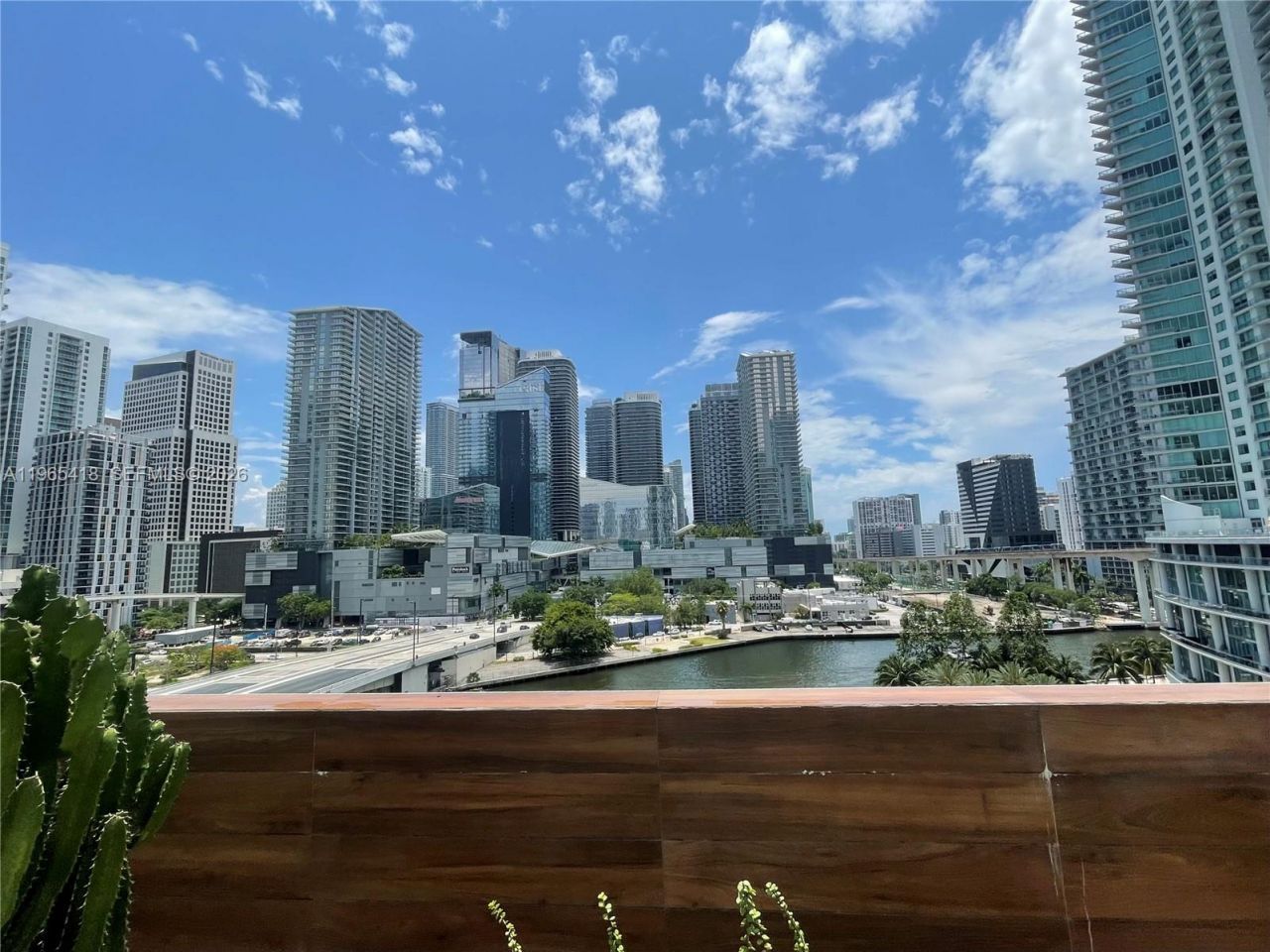 350 S Miami Ave, Unit 3203, Miami, FL 33130 Photo