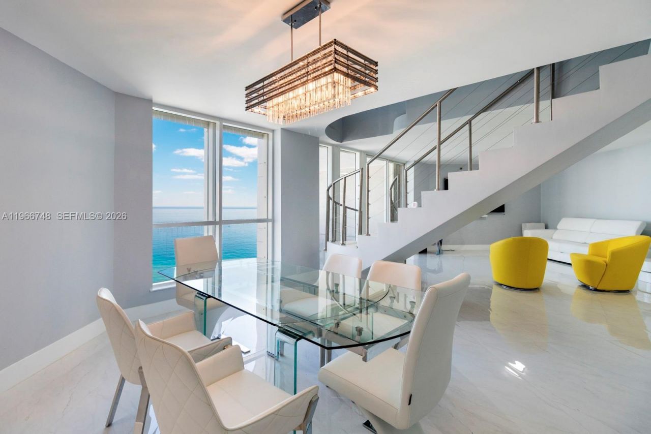 6767 Collins Ave, Unit 1903, Miami Beach, FL 33141 Photo