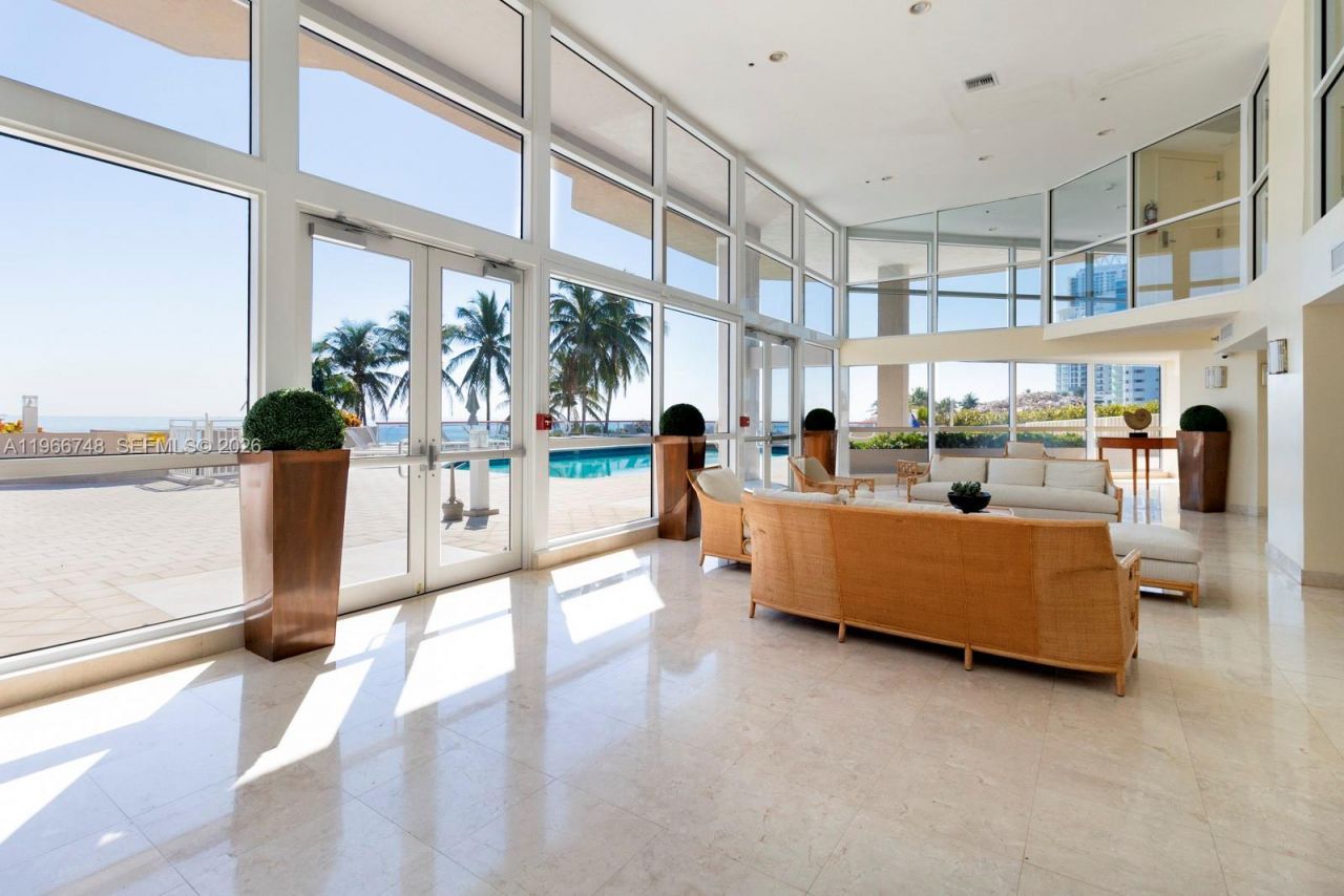 6767 Collins Ave, Unit 1903, Miami Beach, FL 33141 Photo