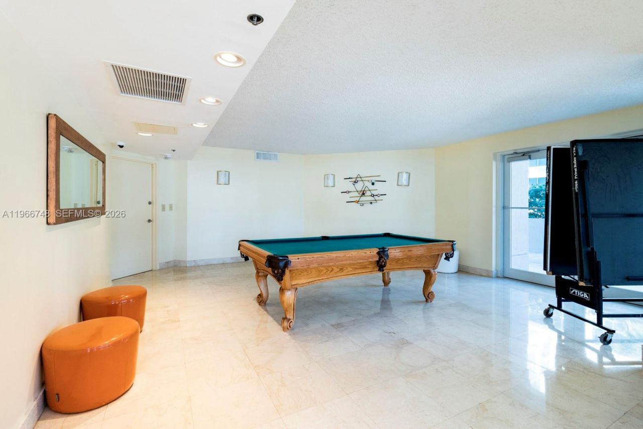 6767 Collins Ave, Unit 1903, Miami Beach, FL 33141 Photo