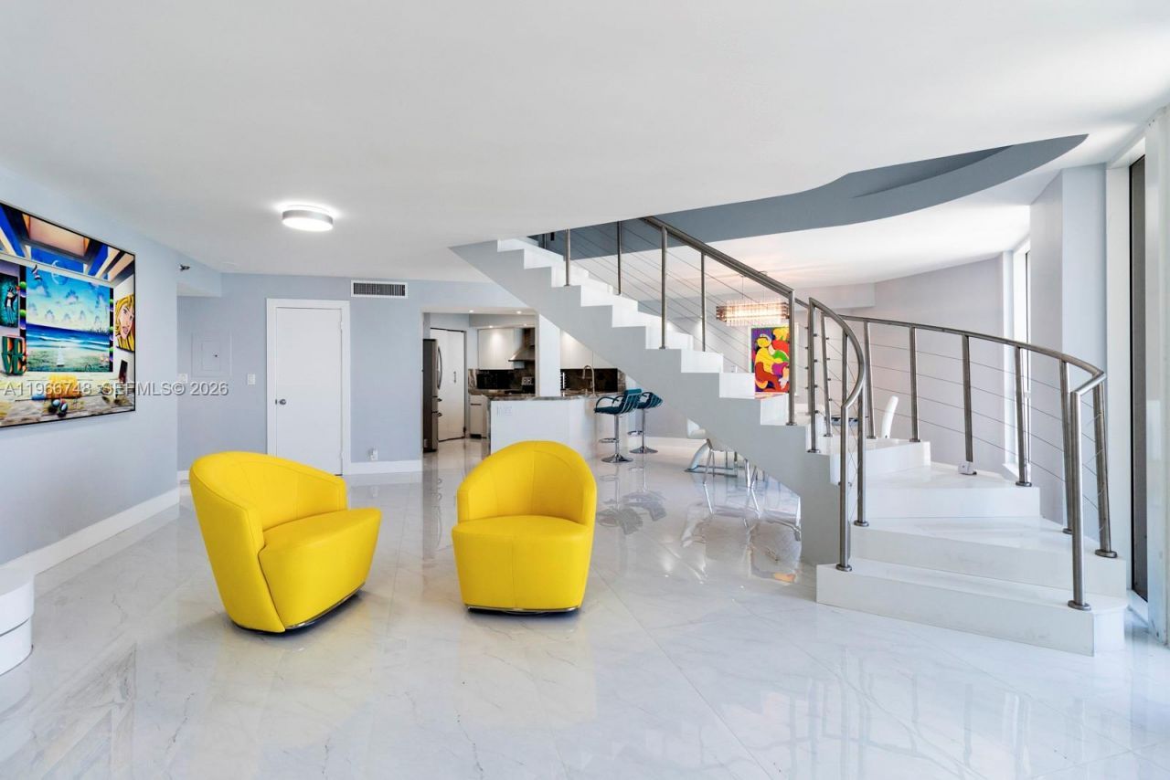 6767 Collins Ave, Unit 1903, Miami Beach, FL 33141 Photo