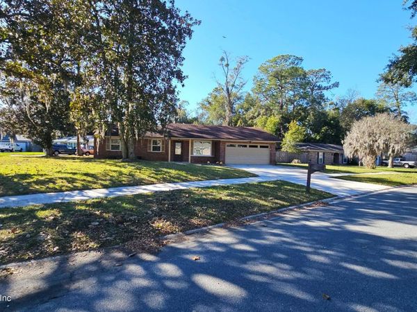 4978 LOFTY PINES Circle W, Jacksonville, FL 32210