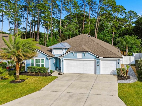 271 Lost Lake Dr, St Augustine, FL 32086