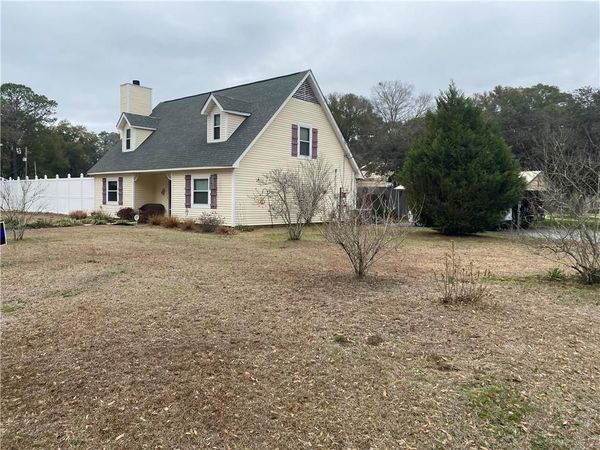 371 Vaughn Drive S, Satsuma, AL 36572