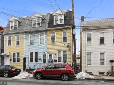 617 W COLLEGE AVENUE, YORK, PA 17401