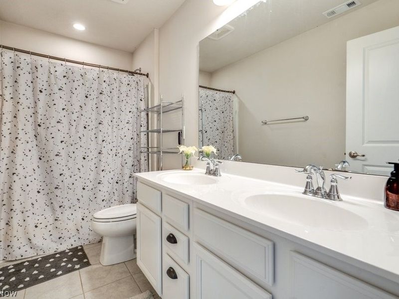 8325 Bedaos Drive, Mentor, OH 44060 Photo 35