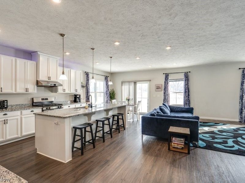 8325 Bedaos Drive, Mentor, OH 44060 Photo 6