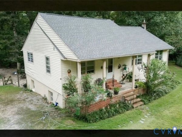 4613 Tatum Road, Disputanta, VA 23842
