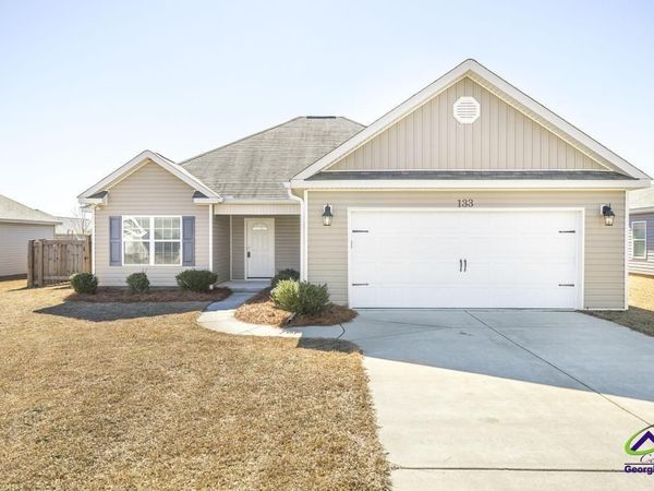 133 Worchester Circle, Perry, GA 31069