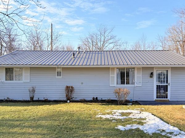 1502 Westgate Drive, Defiance, OH 43512