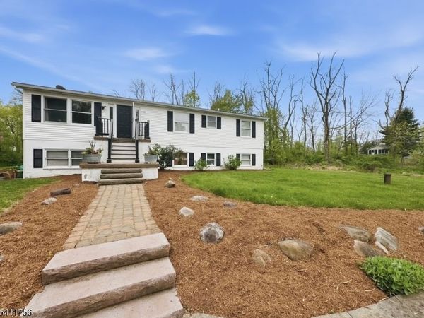 72 Lime Kiln Rd, Knowlton, NJ 07832