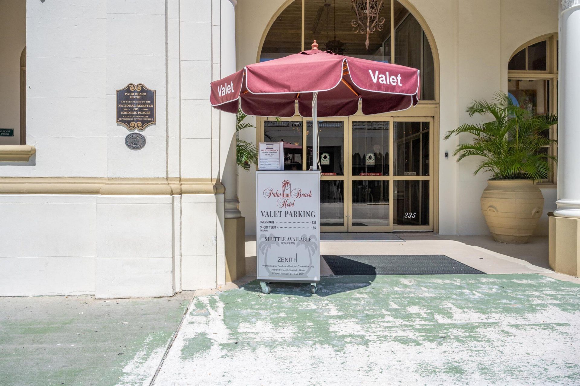 235 Sunrise Avenue, Unit 3013, Palm Beach, FL 33480 Photo