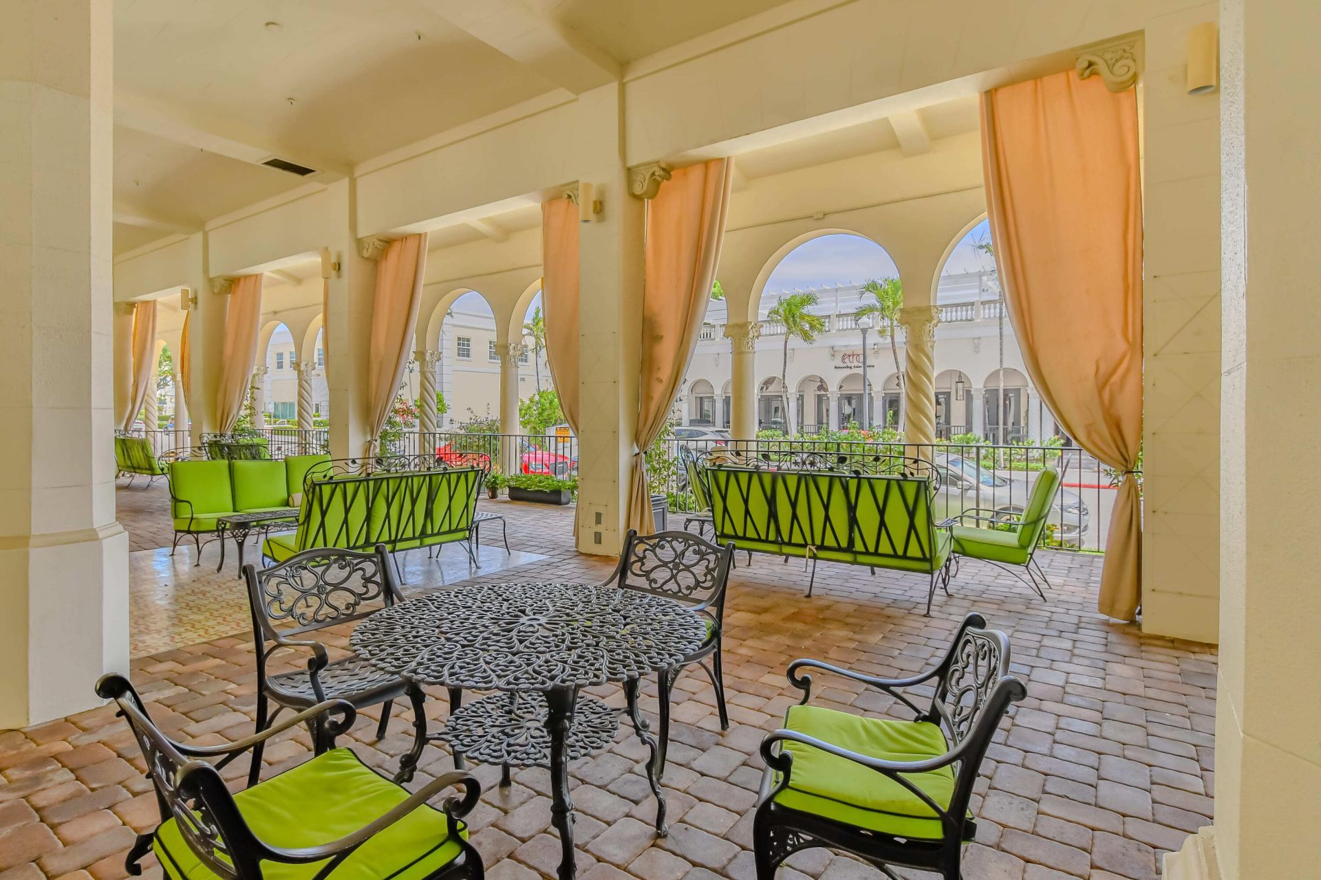 235 Sunrise Avenue, Unit 3013, Palm Beach, FL 33480 Photo