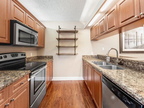 4124 41st Way, West Palm Beach, FL 33407