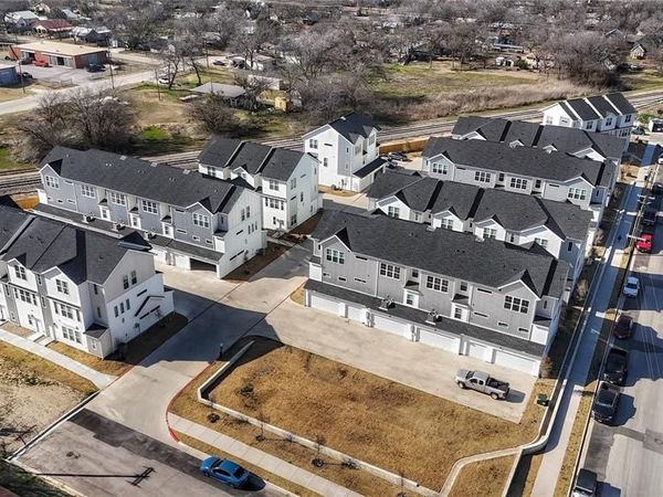 525 W Collins Street, Stephenville, TX 76401