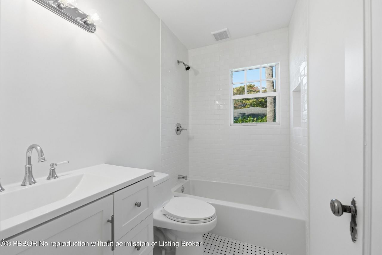 236 Greymon Drive, West Palm Beach, FL 33405 Photo