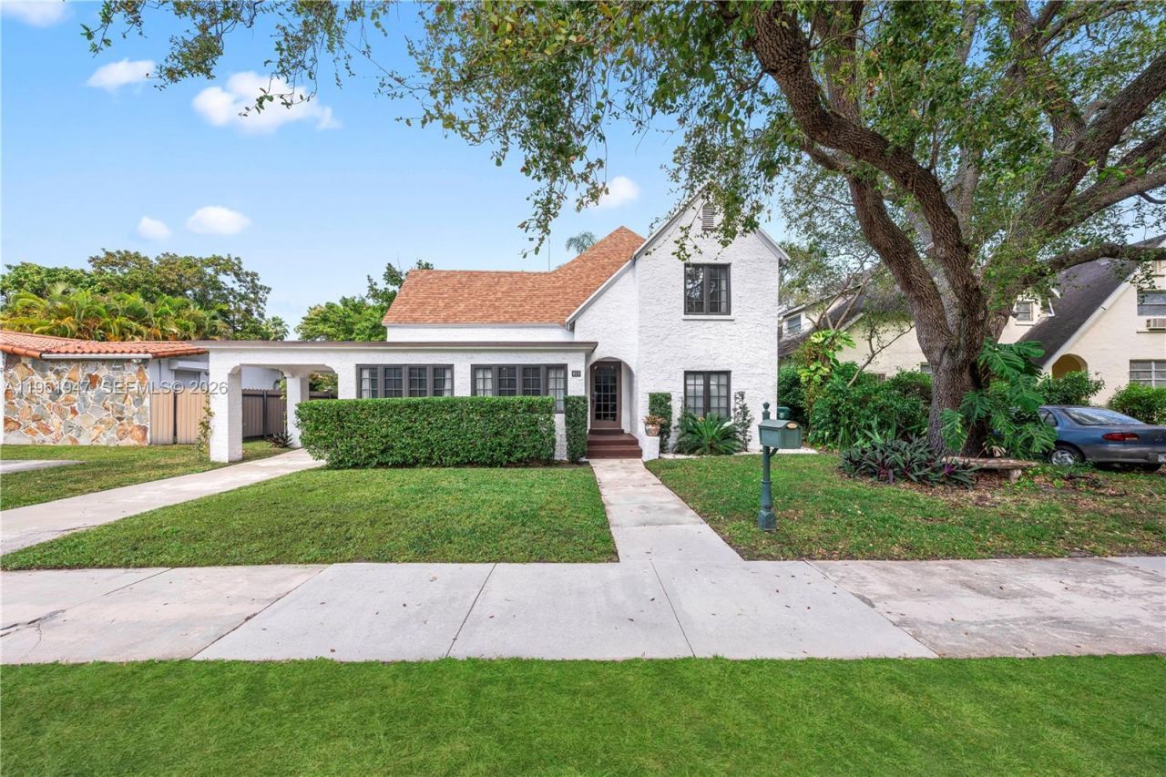 813 NE 81st St, Miami, FL 33138 Photo