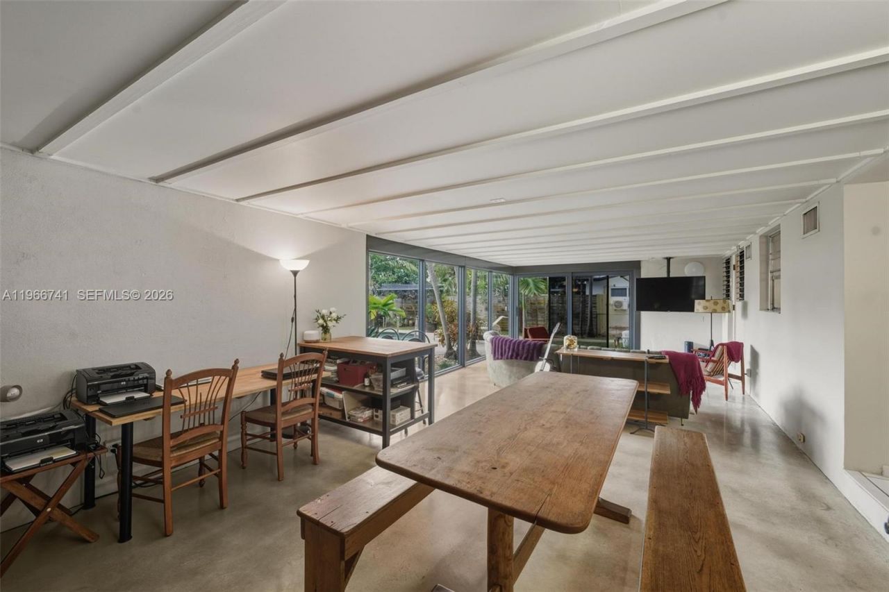 1400 SW 12th Ct, Fort Lauderdale, FL 33312 Photo